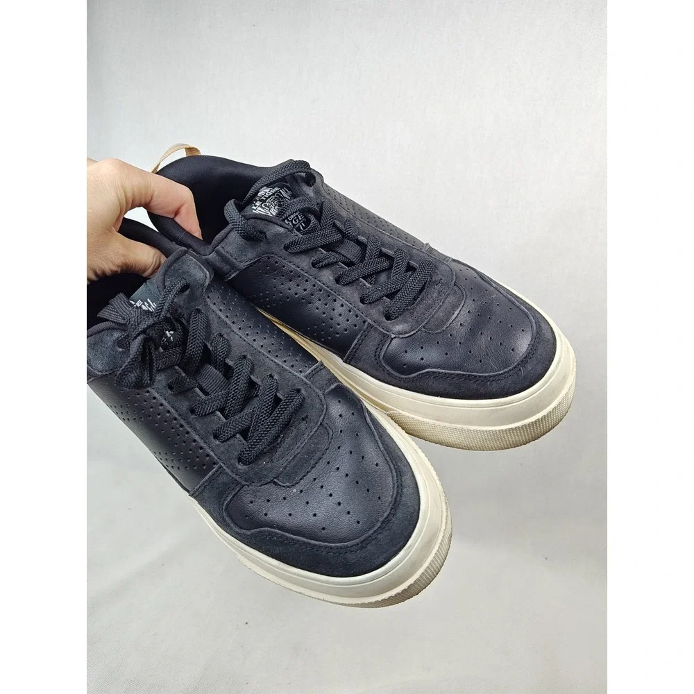 Le Tigre Midtown Low Sneakers Women's  8M Black Leather‎ Platform Shoes